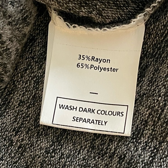 Color Block Tunic - Picture 5 of 7